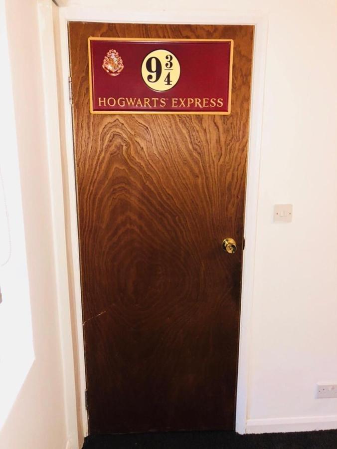 Spacious Studio Flat- Watford Junction & Harry Potter World Eksteriør billede
